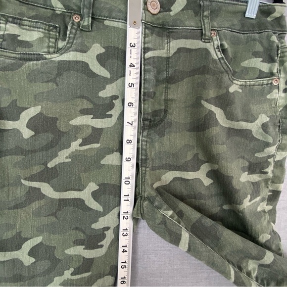 Maurices Skinny Jeans Green Camouflage Sz Large - Picture 7 of 9